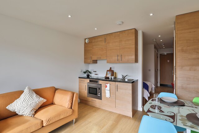 スチューデント オンリー タットン ハウス