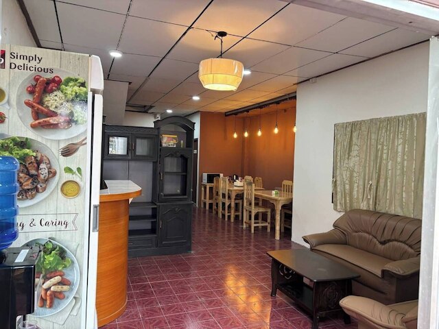 オチャティ ホステル