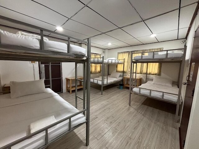 オチャティ ホステル