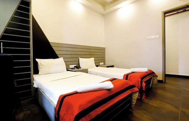 ホテル トリモールティ