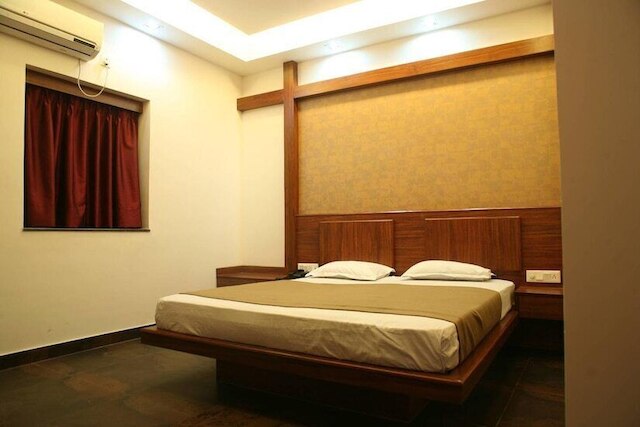 ホテル トリモールティ