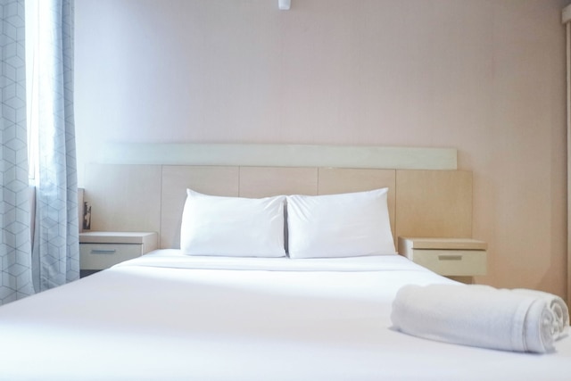 Best Price Studio Near Petra University At High Point Serviced Apartment