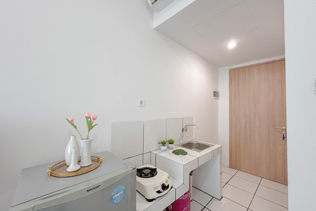Simple Style Studio At The City Square Surabaya Apartment