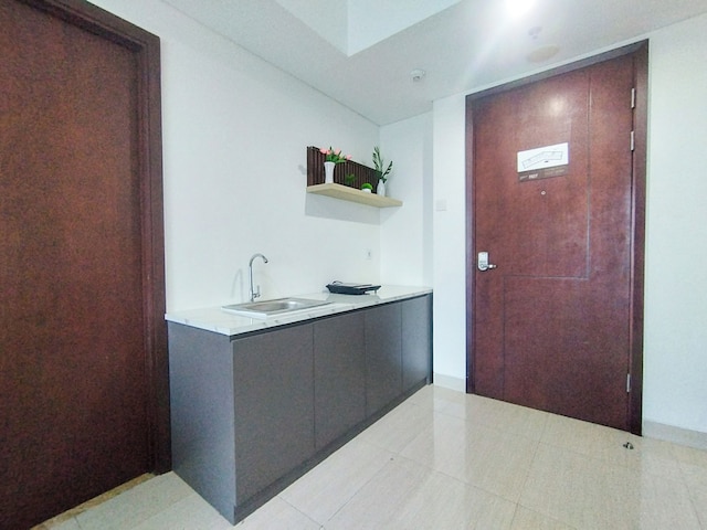 Simple 1Br Near Mall At Grand Sungkono Lagoon Apartment