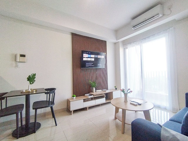 Simple 1Br Near Mall At Grand Sungkono Lagoon Apartment