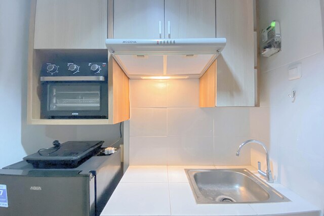 Brown Toned 1Br Without Living Room Apartment At The Alton