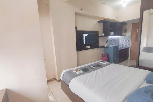 Studio Minimalist And Warm At Pavilion Permata Apartment