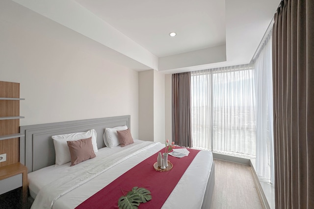 Ivory Nest 2Br At Grand Sungkono Lagoon Apartment