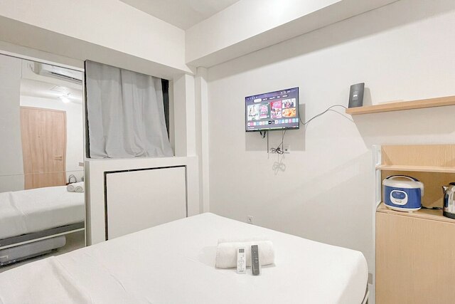 Studio (No Kitchen) Apartment At Bandaraya - Tallasa City Makassar Near Unhas