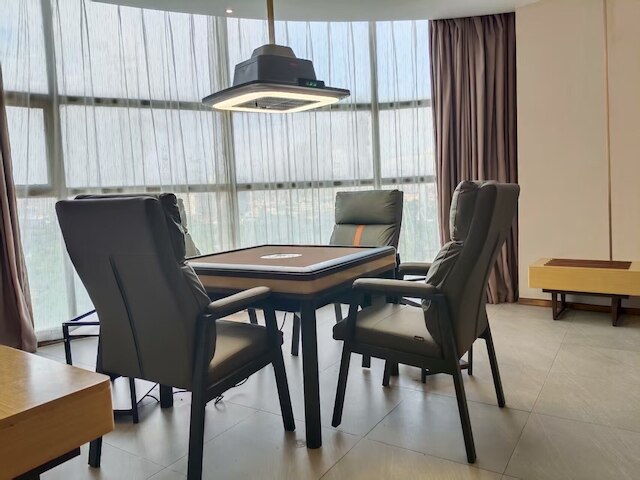 Lavande Hotel Shenzhen Bao'an The East