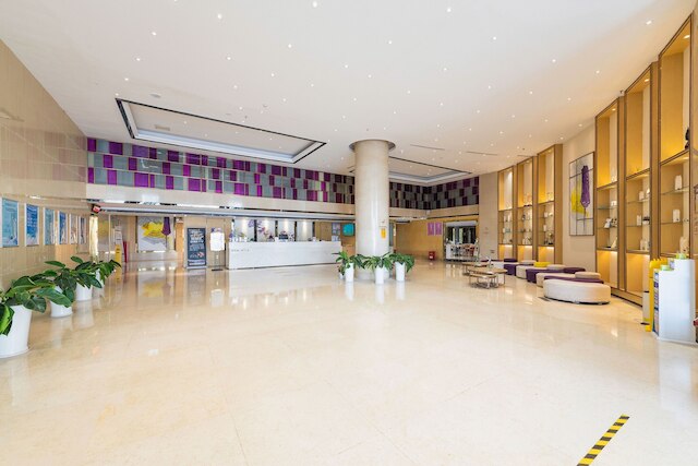 Lavande Hotel Shenzhen Bao'an The East