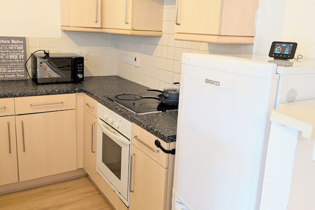 2ベッド - スリープス 4 - フリー パーキング - 5 ミン トゥ センター