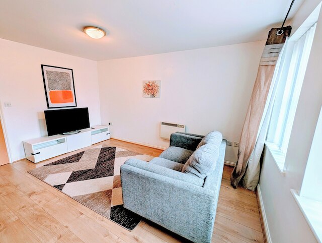 2ベッド - スリープス 4 - フリー パーキング - 5 ミン トゥ センター