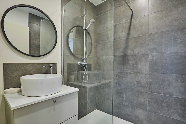 アパートメント イン ザ センター オブ パリ / モンマルトル