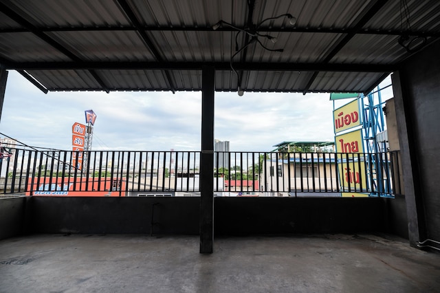 アナザー ハイ アウェイ ホステル バンコク