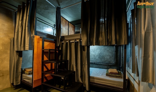 アナザー ハイ アウェイ ホステル バンコク