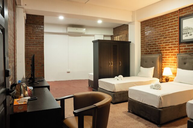 Trillium Boutique Express Hotel