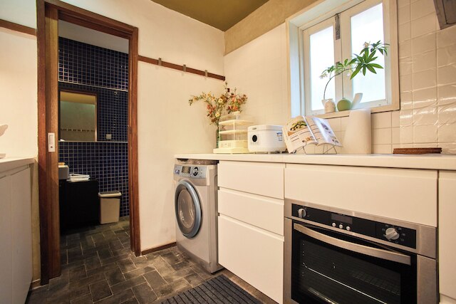 Book and Bed-Jingan Temple