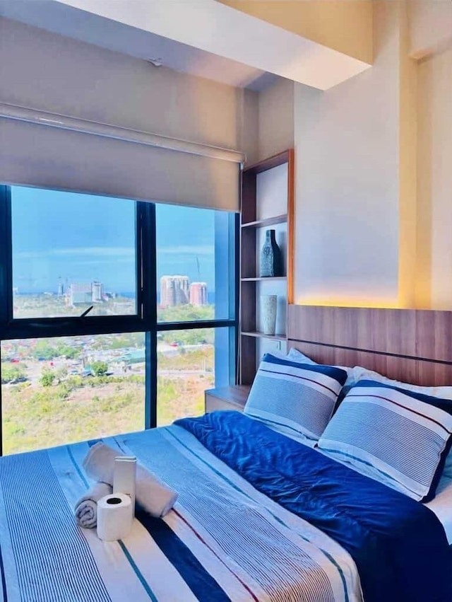 1br condo at mactan near the baech