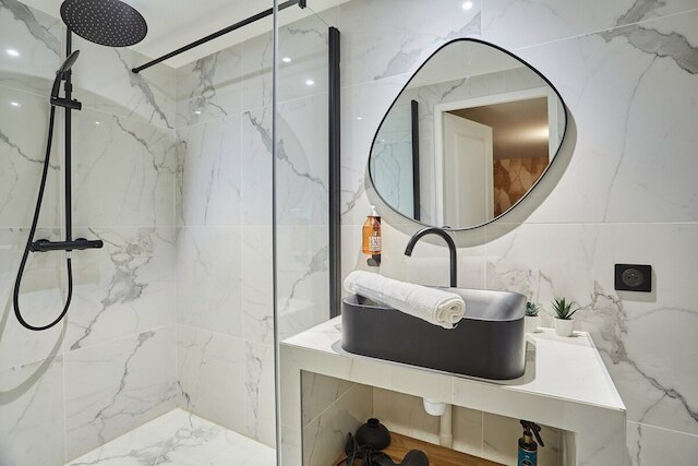 Elegant AC Studio in the Heart of Montorgueil