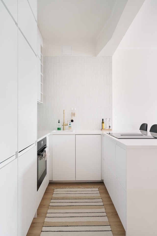 Modern Top-Floor Apt. in Helsinki