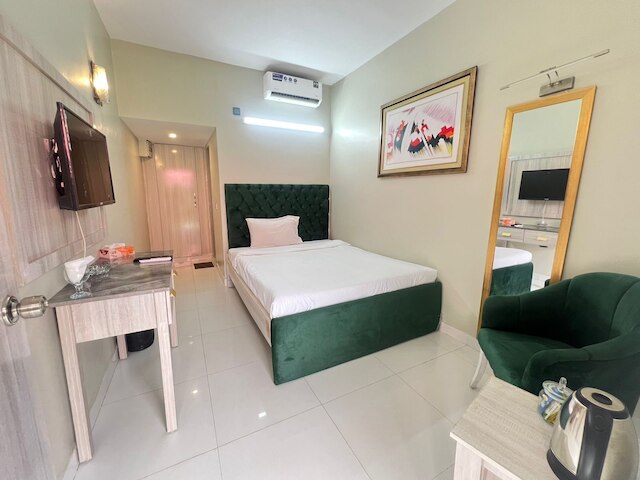 スカイ ルーム エアポート ホテル