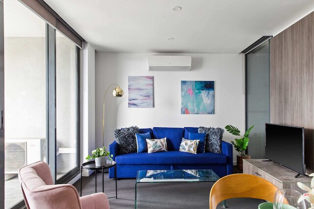 A Cozy 2BR Apt Next to Southern Cross Free Parking