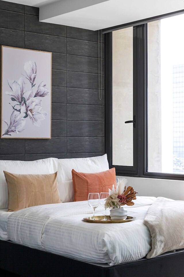 A Cozy 2BR Apt on Spencer St With Free Parking