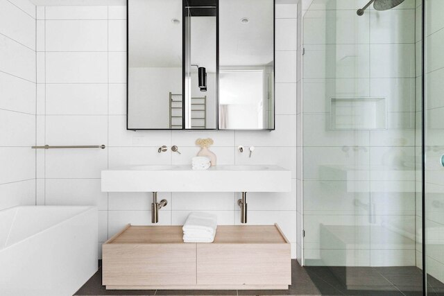 ア ラックス 3ベッドルーム タウンハウス イン サウス ヤラ, フリー パーキング