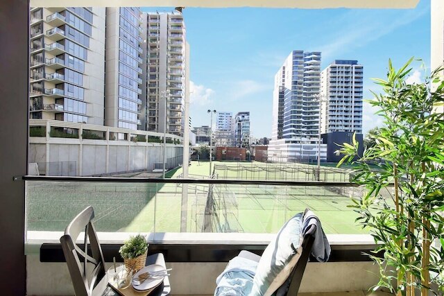 ア ラブリー 2ベッドルーム アパートメント イン ザ ハート オブ チャペル ストリート