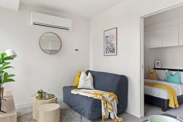 A Comfy & Stylish Apt Near Melbourne Central & QV