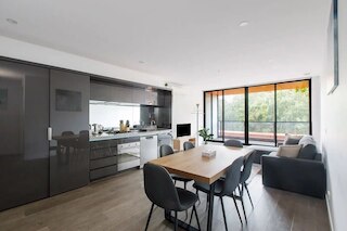 ア 3ベッドルーム アパートメント ネクスト トゥ メルボルン ズー, フリー パーキング