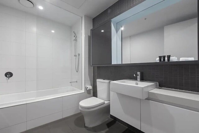 ア 3ベッドルーム アパートメント ネクスト トゥ メルボルン ズー, フリー パーキング