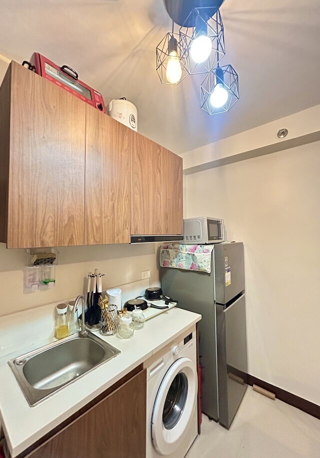 スタジオ リトリート ウィズ バルコニー アンド プール