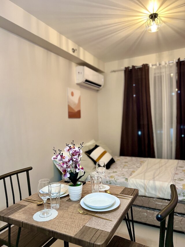 スタジオ リトリート ウィズ バルコニー アンド プール