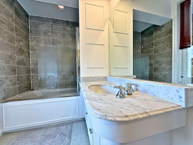 ナイツブリッジ ハイドパーク 2ベッドルーム 2バスルーム アンド ガーデン