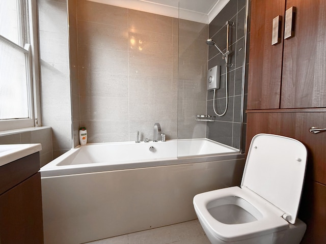 1300フィート フィッツロヴィア ソーホー 2ベッドルーム 2バスルーム