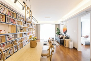 Book and Bed-People's Square