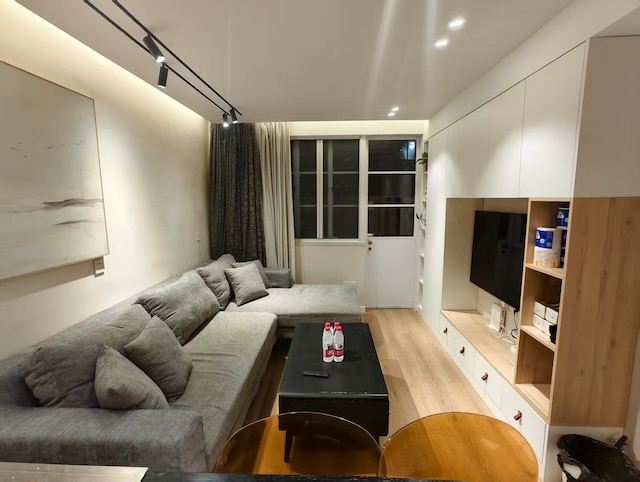 Book and Bed - SML Center