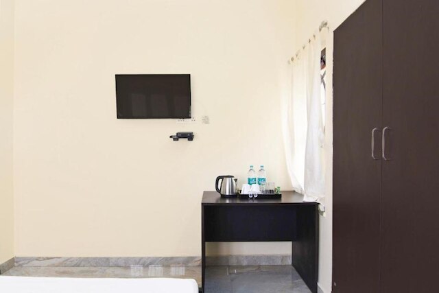 New Stay Kiya Kedia Kolkata AC Room