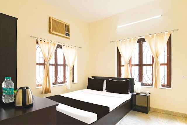New Stay Kiya Kedia Kolkata AC Room