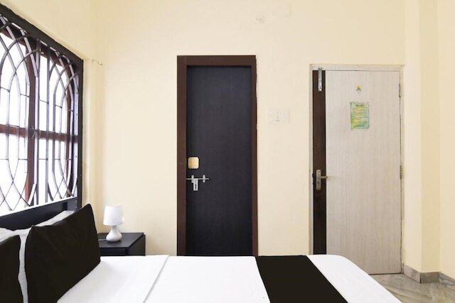 New Stay Kiya Kedia Kolkata AC Room