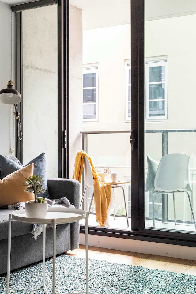 Pet-friendly 2BR Near Southern Cross, Free Parking