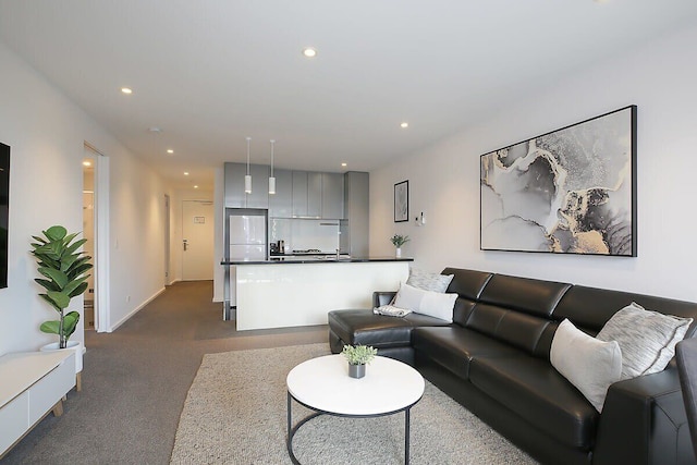 A Modern 2BR Apt With City Views, Free Parking