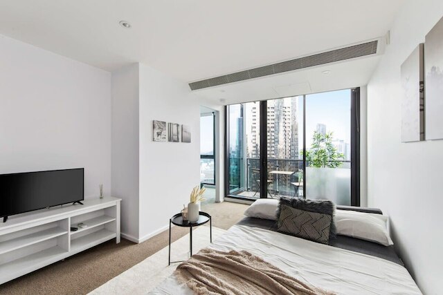 A Cozy 2BR Apt With Yarra Views, Free Parking