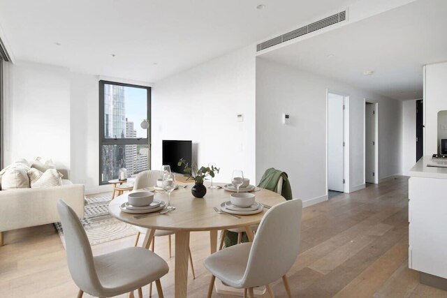 ア コージー アパートメント ウィズ シティビューズ ニア クラウン カジノ