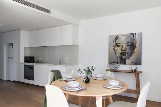 ア コージー アパートメント ウィズ シティビューズ ニア クラウン カジノ