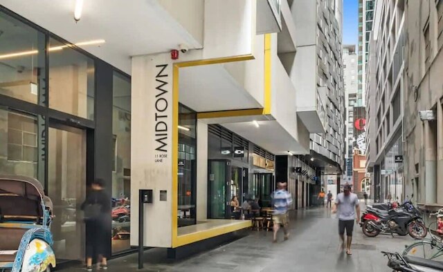 シックな 2 ベッドルーム アパートメント シティビュー サザンクロスの近く