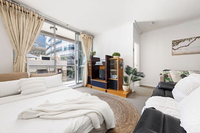 A Stylish Apt for 6 Right Next to Darling Harbour