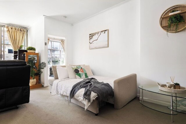 A Stylish Apt for 6 Right Next to Darling Harbour